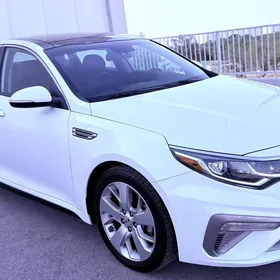 Kia Optima 2019