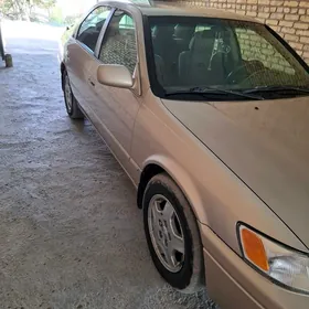 Toyota Camry 1999