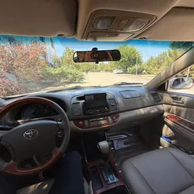 Toyota Camry 2003