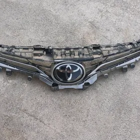 2018 2023 camry embilema