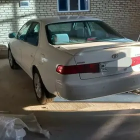 Toyota Camry 1999