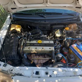 Opel Astra 1997