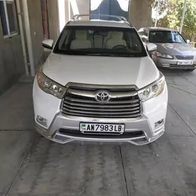 Toyota Highlander 2014
