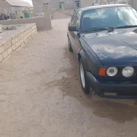 BMW 525 1992