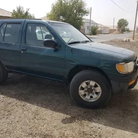 Nissan Pathfinder 1997