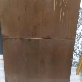 стол