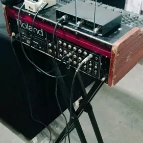 Toy aparat Roland pult