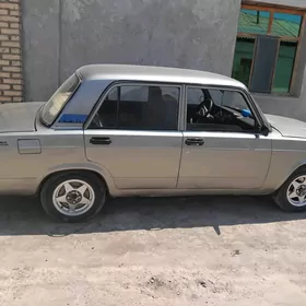 Lada 2107 2000