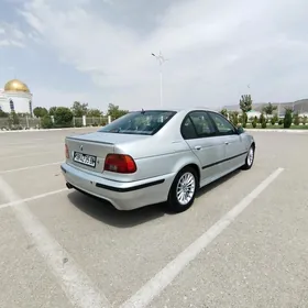 BMW 528 2000