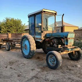 MTZ T-28 1990