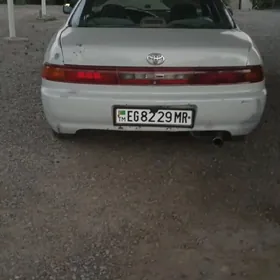 Toyota Carina 1995