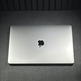 MacBook Pro M1