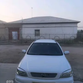 Opel Astra 2001