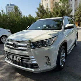 Toyota Highlander 2018