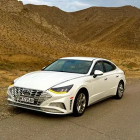 Hyundai Sonata 2021