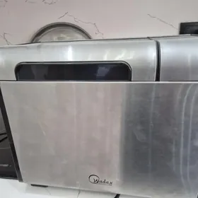 hamyr edýän maşynka