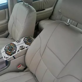 Toyota Avalon 2000