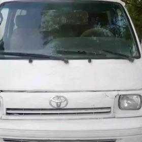 Toyota Hiace 1998