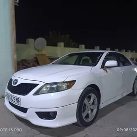 Toyota Camry 2010