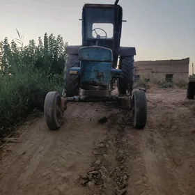 MTZ T-28 1995
