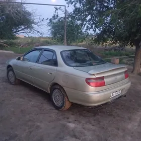 Toyota Carina 1995