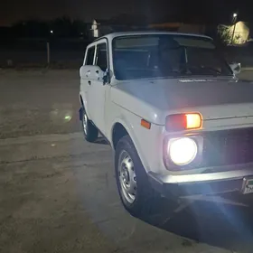 Lada Niva 2010