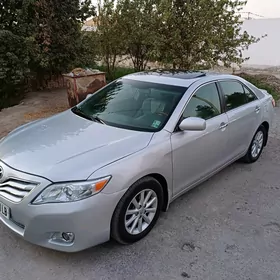 Toyota Camry 2011