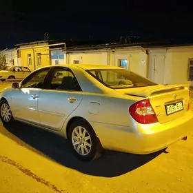 Toyota Camry 2004