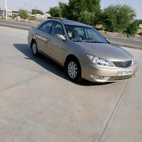 Toyota Camry 2005