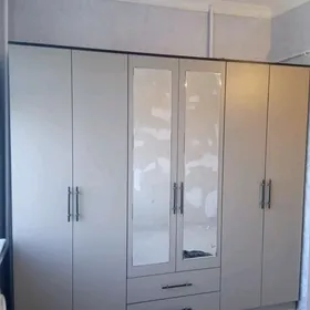mebi