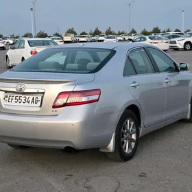 Toyota Camry 2010