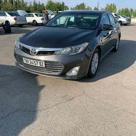 Toyota Avalon 2013