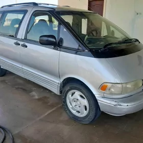 Toyota Previa 1992