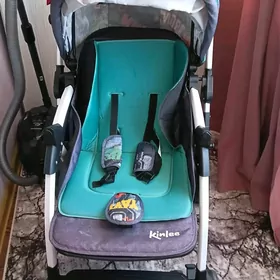Коляска почти новая