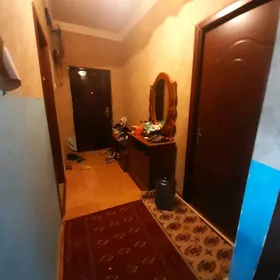 MIR1 4KOM 2ETJ