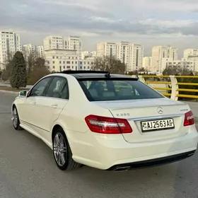 Mercedes-Benz E350 2011