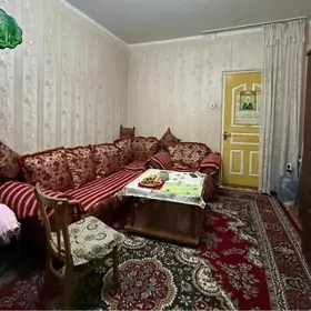 3 ком мир 4/2 Московская