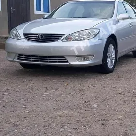 Toyota Camry 2005