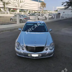 Mercedes-Benz E350 2006