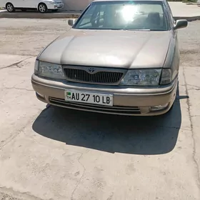 Toyota Avalon 1999