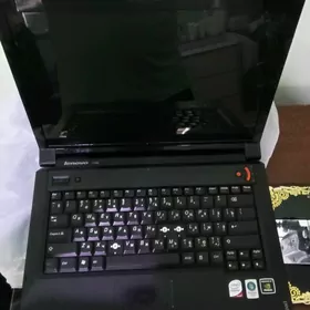 Lenovo noutbuk