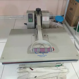 Press aparaat