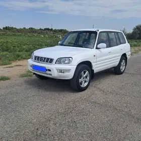 Toyota RAV4 1998