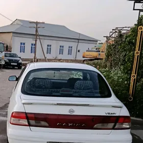 Nissan Maxima 1997
