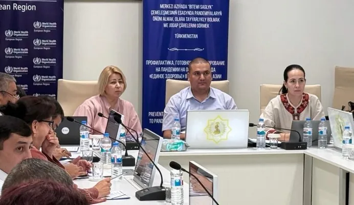 Aşgabatda “Bitewi saglyk” çemeleşmesini durmuşa geçirmek boýunça 3-nji maslahat geçirildi