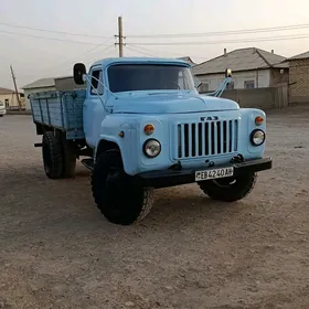 Gaz 52 1988