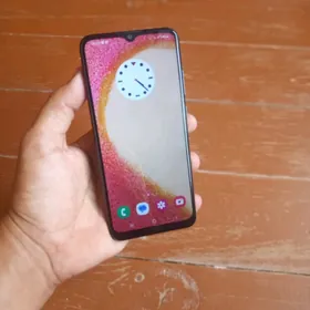 Samsung A04e 3.32GB
