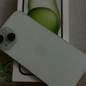 Iphone 15 256 green