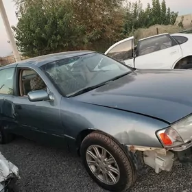 Toyota Avalon 1998