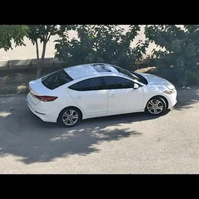 Hyundai Elantra 2018